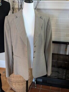 Tahari Arthur S. Levine Size 16 Beige Pinstripe Tailored Blazer Career Office
